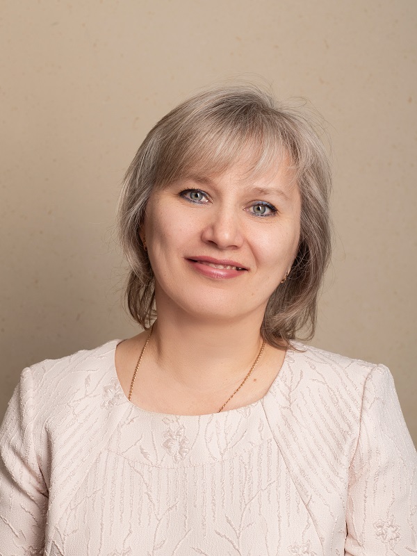 Смольникова Ольга Витальевна.